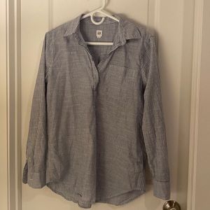 Gap Blue and White Striped Button Down Shirt - Size Small